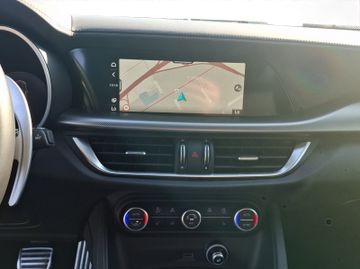 Alfa Romeo Stelvio Veloce Q4 2.0 Turbo 16V Kam.+KeyLess+SHZ