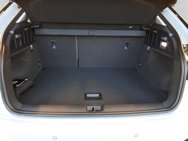 Fahrzeugabbildung Audi Q2 advanced 35TFSI S-tronic AHK Navi Kamera