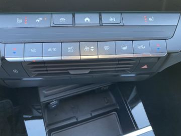 Bild 22 Opel Astra GSe ST AT8/NAVI/SHZ+LHZ/PDC VO+HI+360CAM