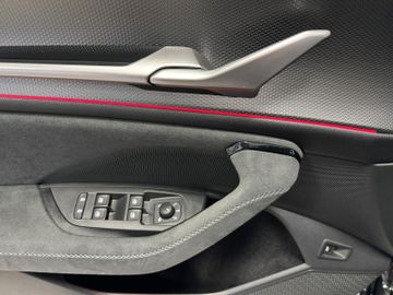 Fahrzeugbestand 12 Skoda Kodiaq 1.5 TSI Sportline AHK "sofort verfügbar"