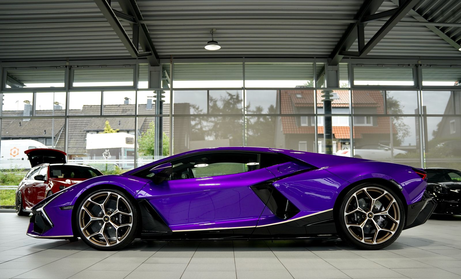 Lamborghini Revuelto