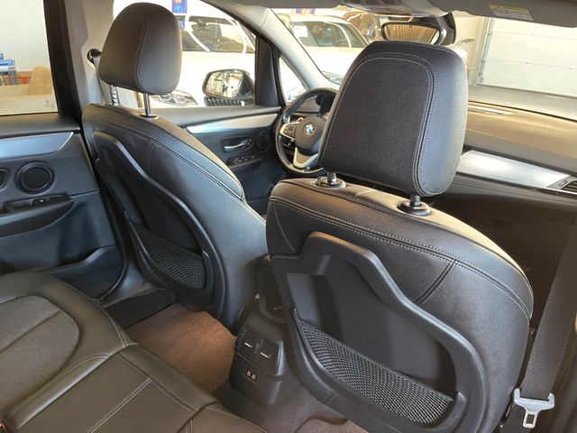 BMW 218 d Gran Tourer Sport Line *Kamera*Klima*Navi*