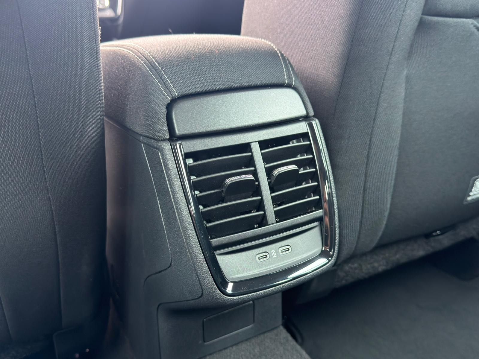 Fahrzeugabbildung SKODA Kamiq Selection