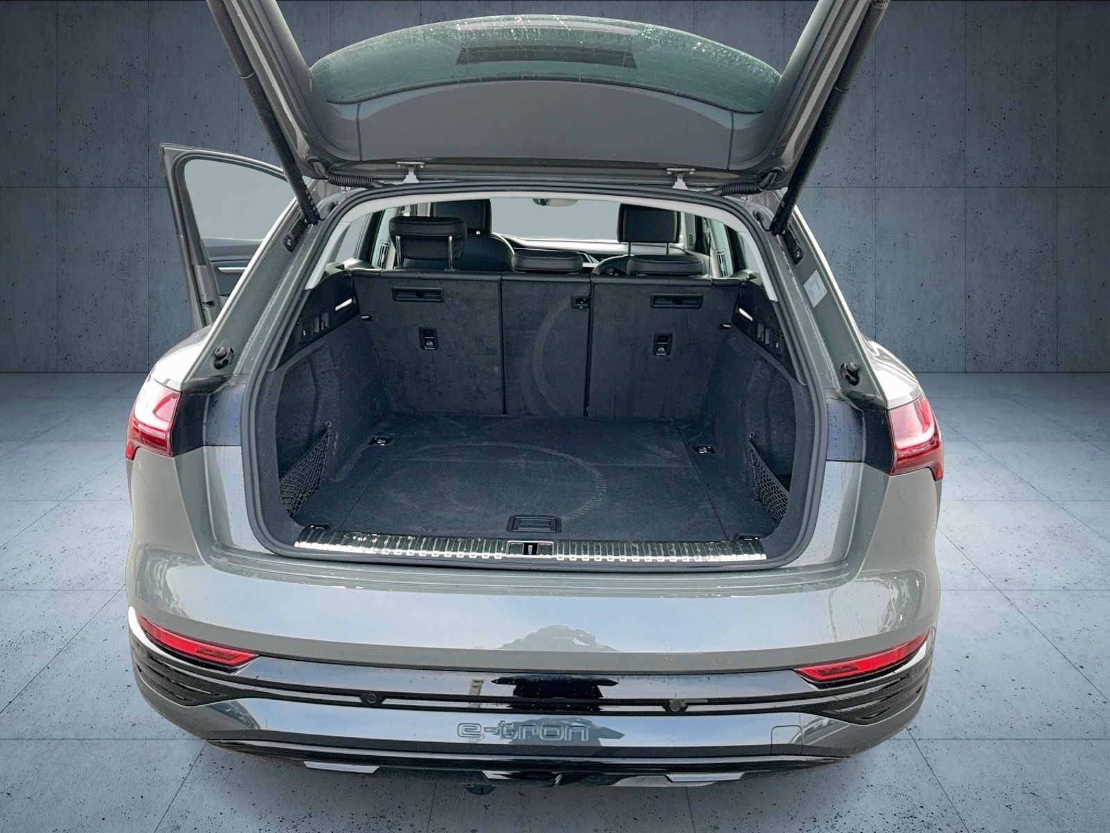 Audi Q8 e-tron - Bild 14