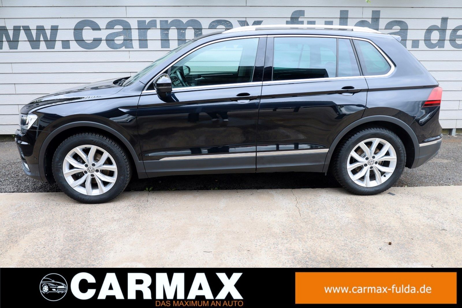 Fahrzeugabbildung Volkswagen Tiguan Highline Alcantara,Navi,LED,Kamera,ACC,SH