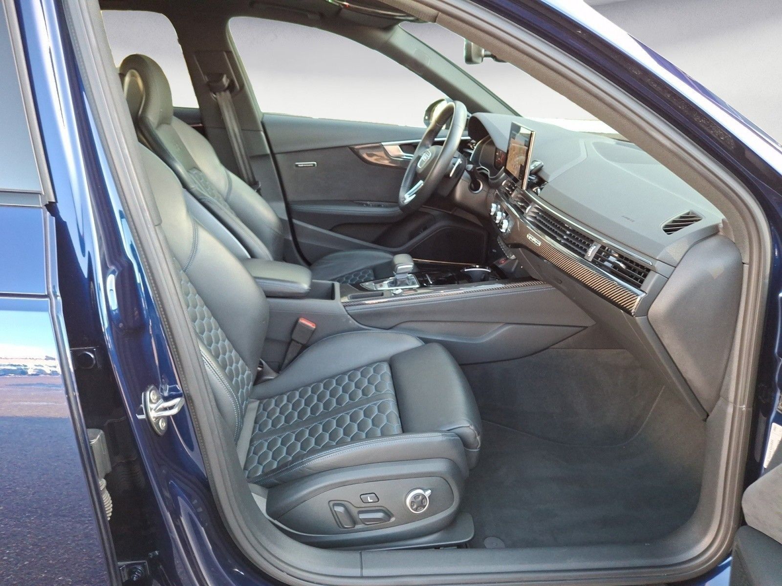 Audi RS4 - Bild 9