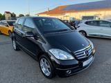 Mercedes-Benz A 180 ELEGANCE AUT.*NAVI*KLIMA*SHZ*LEDER*ALU - gebrauchte Mercedes-Benz A-Klasse aus dem Jahr 2009