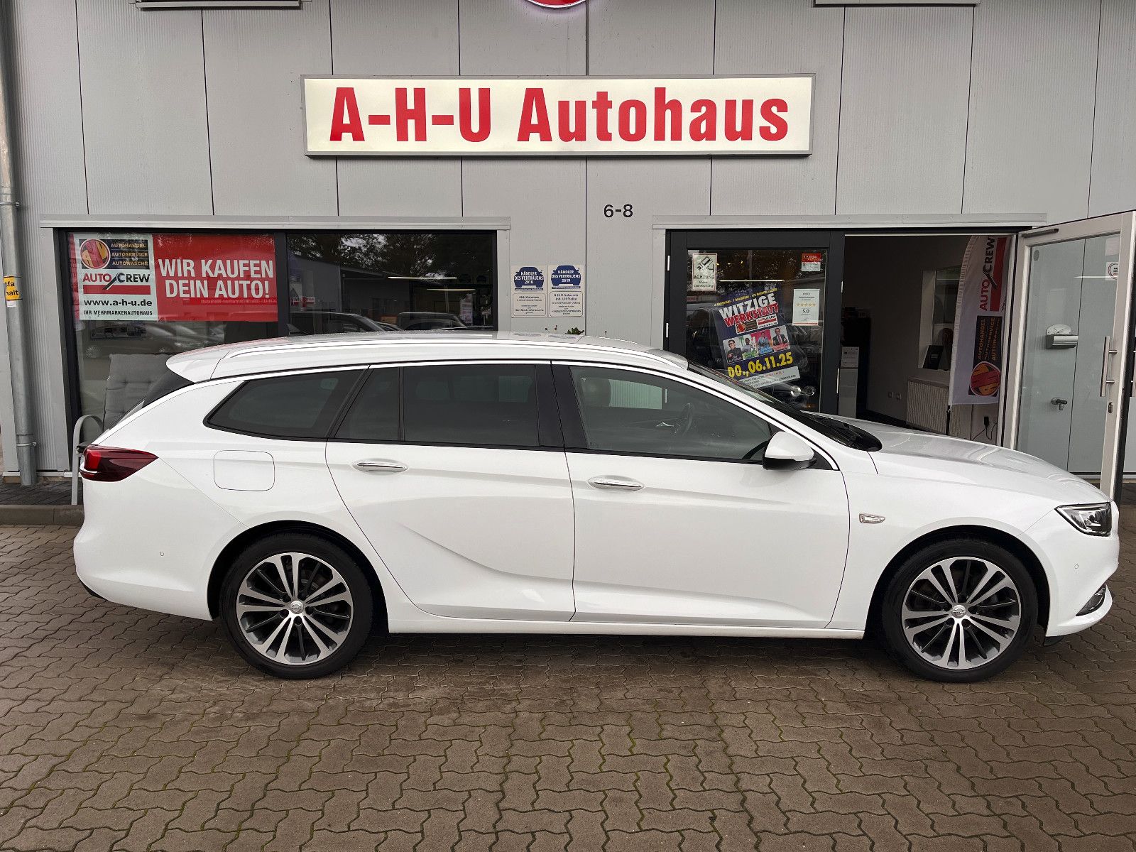 Fahrzeugabbildung Opel Insignia B Sports Tourer Business Innovation