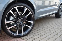 Fahrzeugabbildung Volvo XC60 B5 D AWD Ultimate Dark*STDHZG*360°*LUFT*AHK