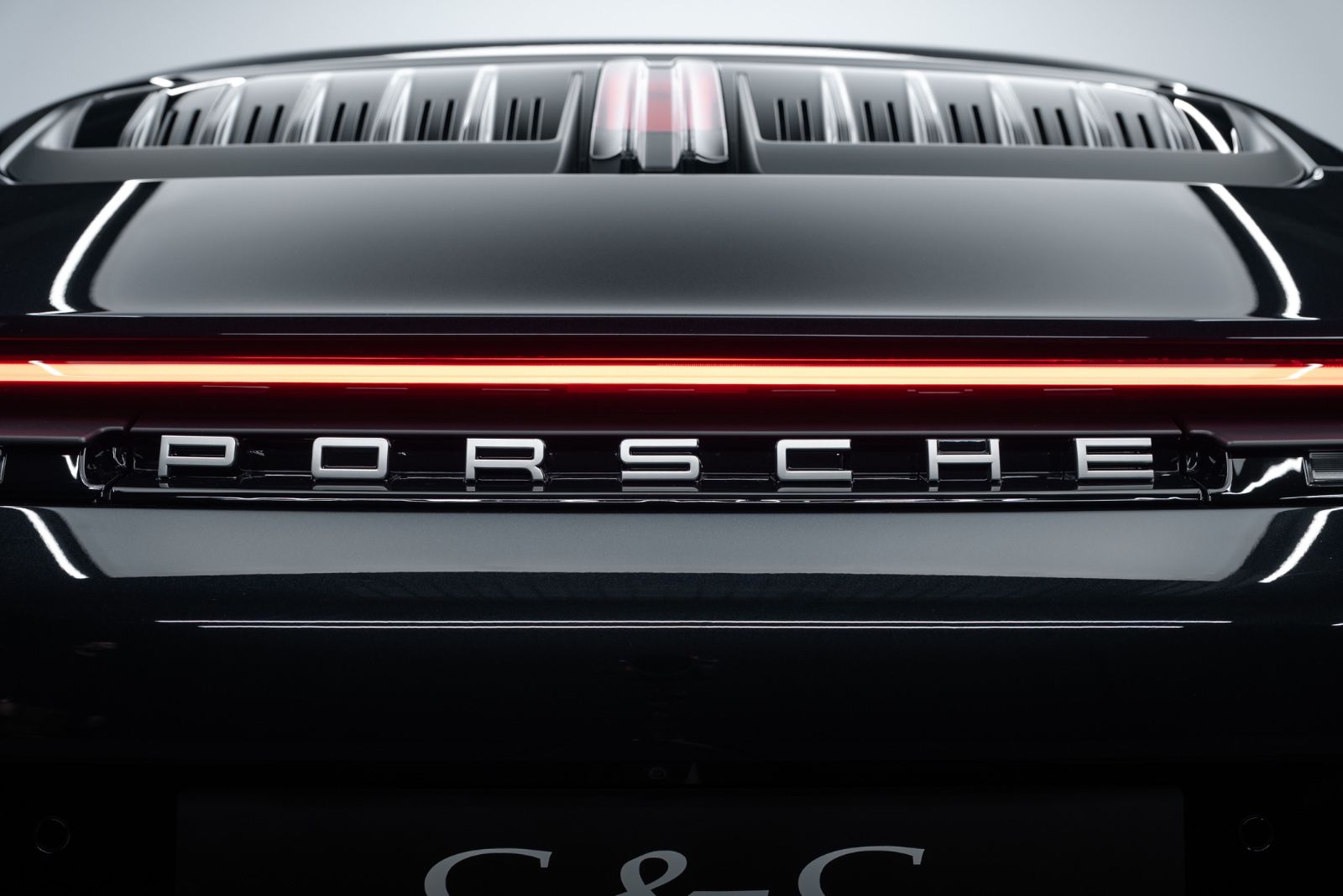 Fahrzeugabbildung Porsche 911 Carrera Cabriolet BOSE/360/SPORTABGAS.