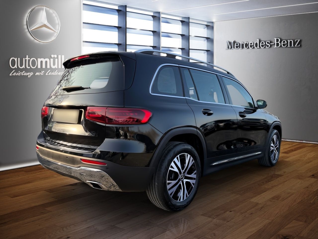 Fahrzeugabbildung Mercedes-Benz GLB 220 4M OFFROAD+AHK+KAMERA+EASYP+LENKRADHEIZ