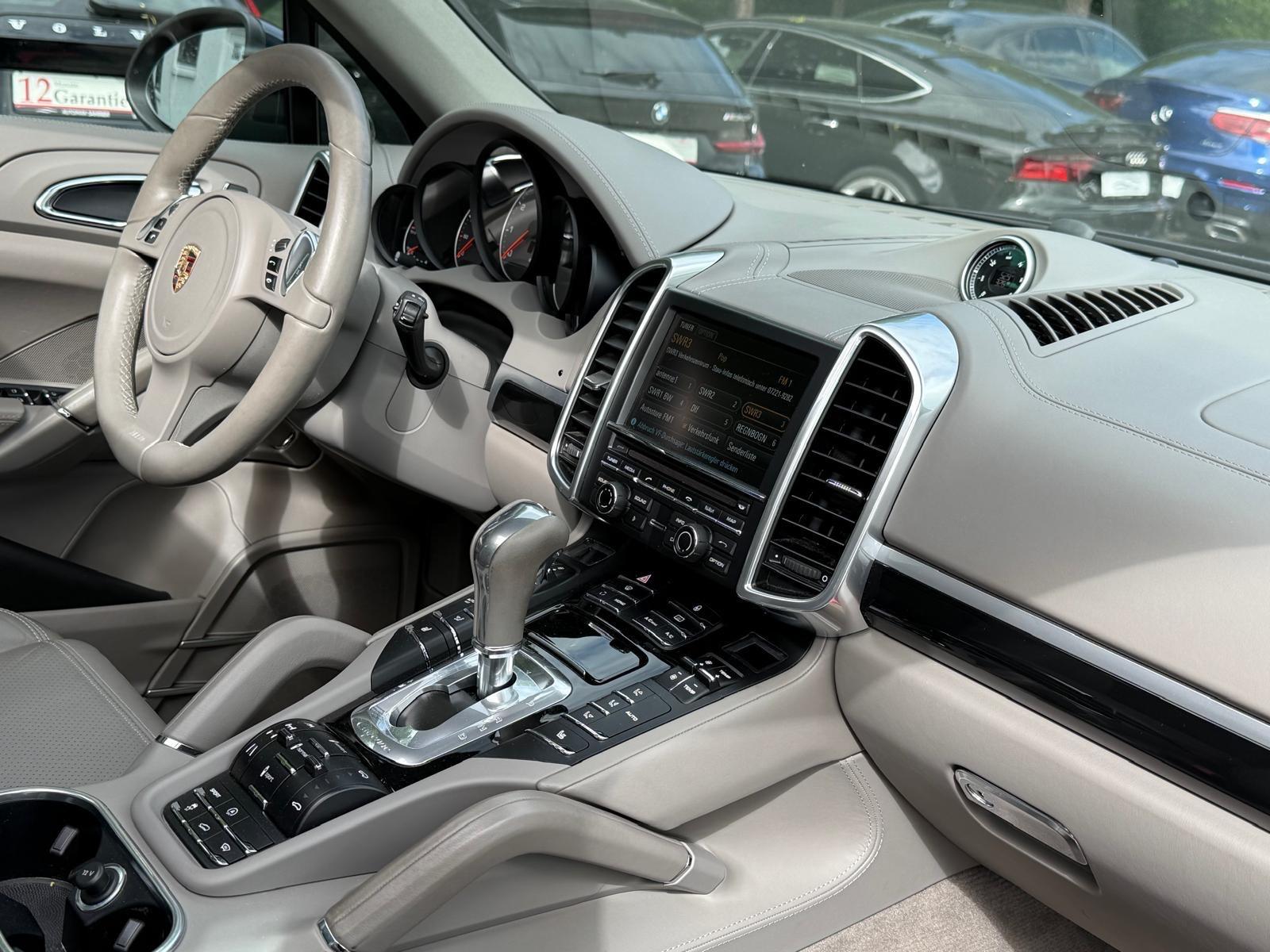 PORSCHE CAYENNE S - TOIT PANO - 2EME MAIN