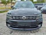 Volkswagen Tiguan R Line Sound Allrad - Volkswagen Tiguan: Kleinbus