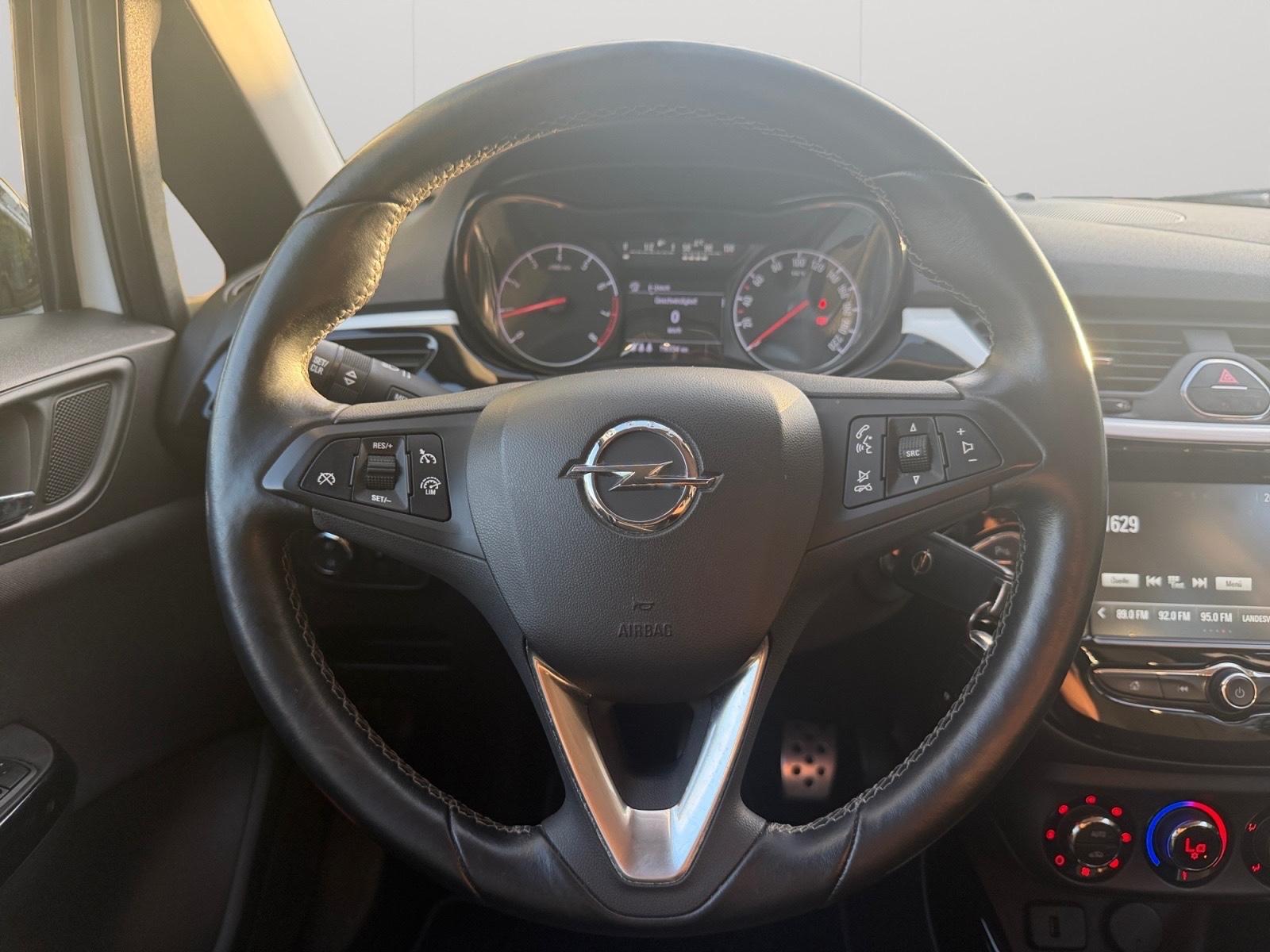 Opel Corsa E Color Edition