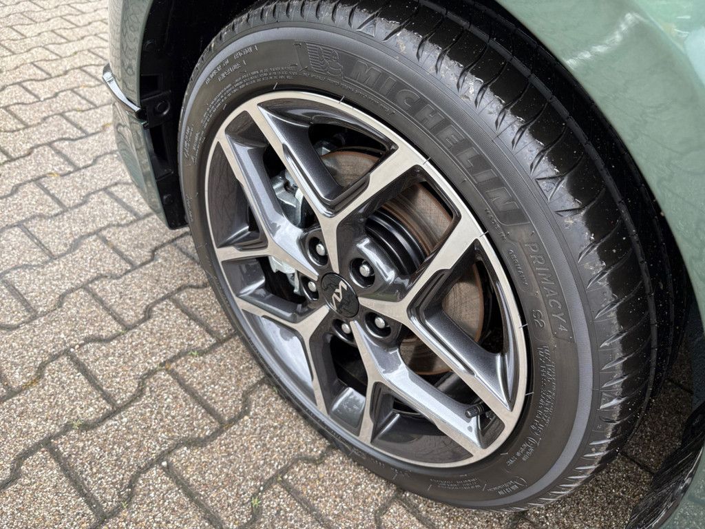 Fahrzeugabbildung Kia Ceed 1.0 TGDI Spirit