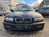 BMW 325i - BMW 325 aus 2001: 325i