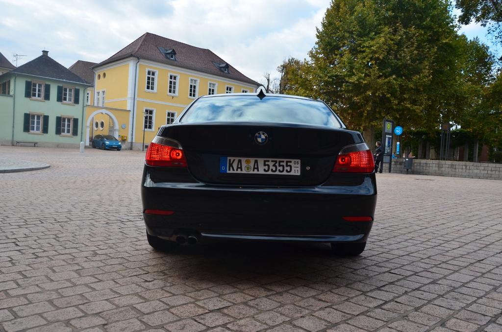 BMW 530