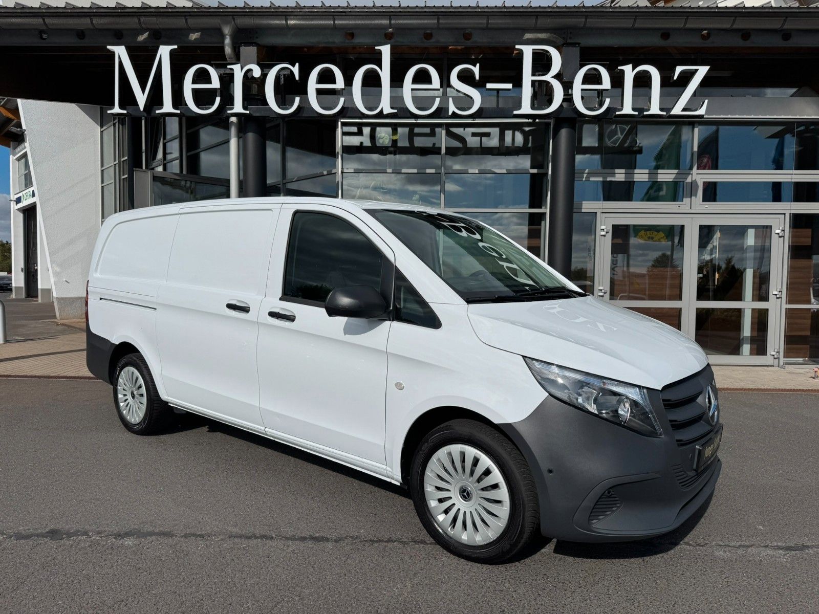 Fahrzeugabbildung Mercedes-Benz Vito 116 CDI 9G Klima Kamera SHZ