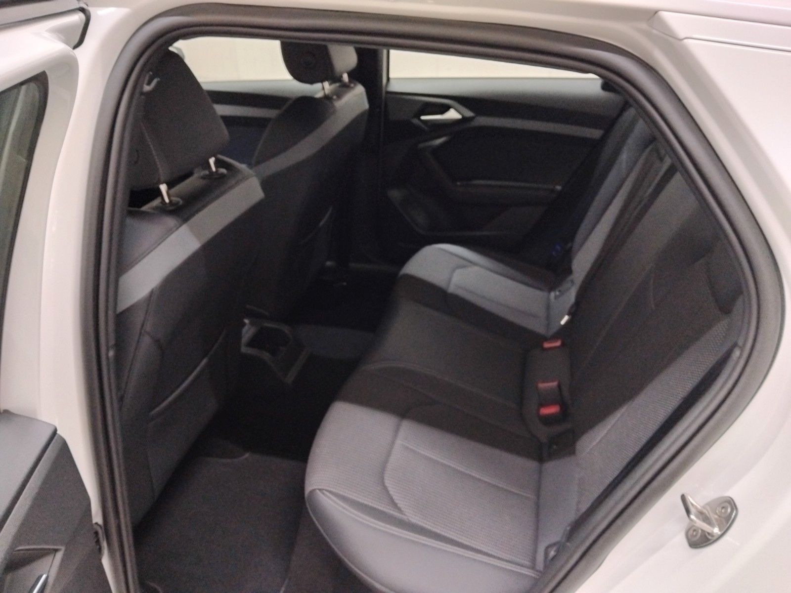 Audi A1 (06/2026, Benzin)