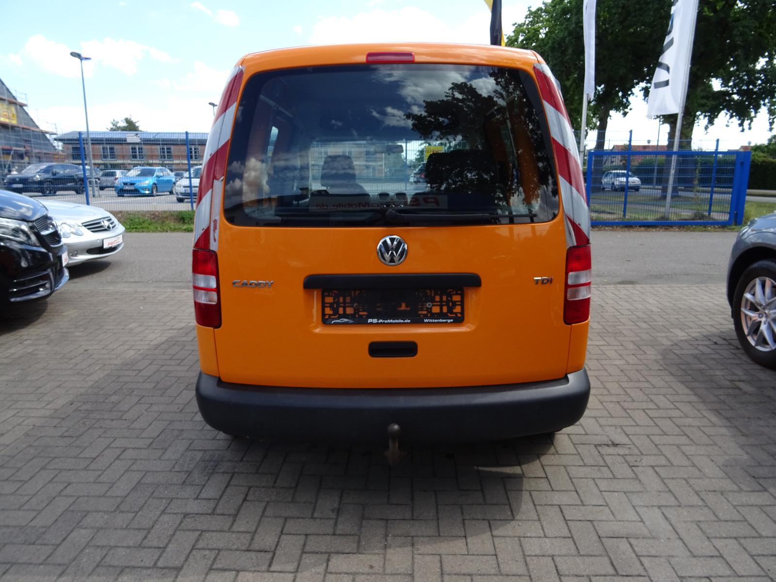 Volkswagen Caddy 2015 — photo 5