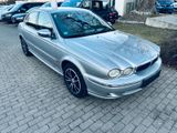 Jaguar X-Type 2.5 V6 Executive - Jaguar X-Type aus 2002