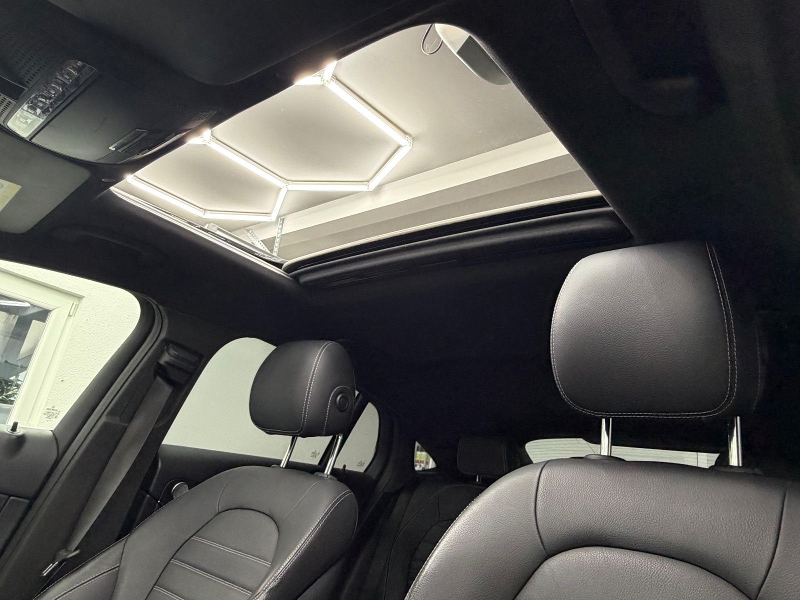 Fahrzeugabbildung Mercedes-Benz GLC 400d Coupe 4M AMG-LINE/BURMESTER/ASSIST+/AHK