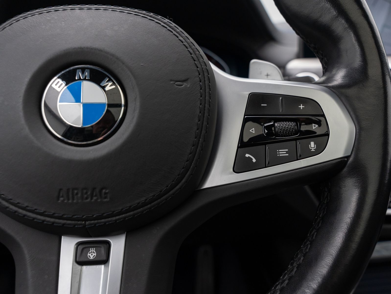 Fahrzeugabbildung BMW X3 xD20d M Sport ACC Kamera HUD DAB AHK Panorama