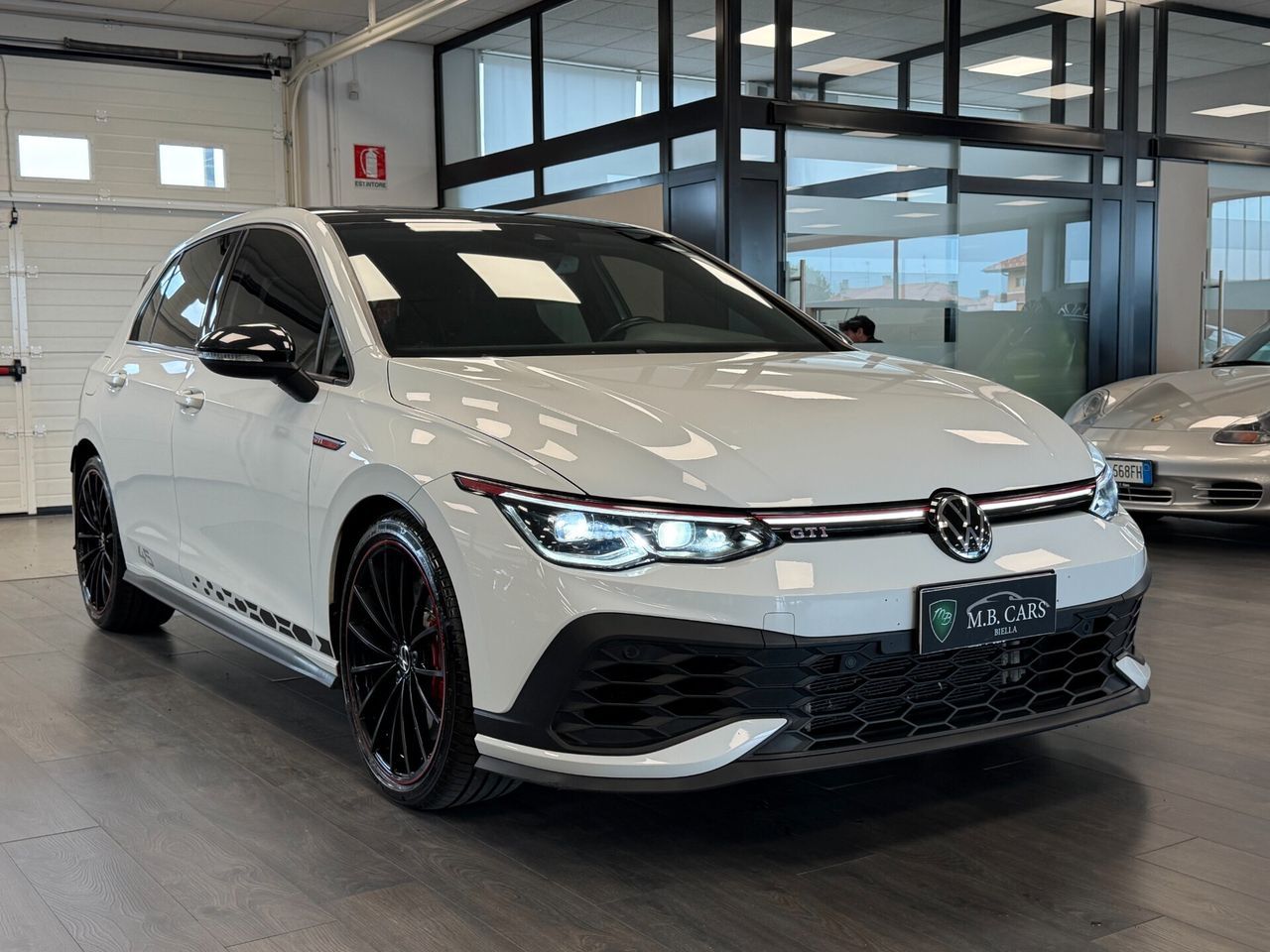 Volkswagen Golf GTI 2.0 TSI 45 Clubsport 300 CV 