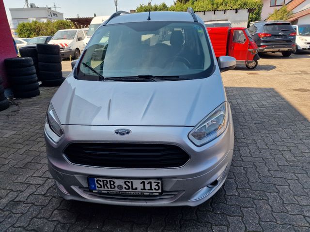 Ford Tourneo Courier Titanium 5 Sitze Klima Alufelgen