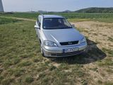 Opel Astra 1.6 Automatik - - Opel Astra aus 2000: 1.6