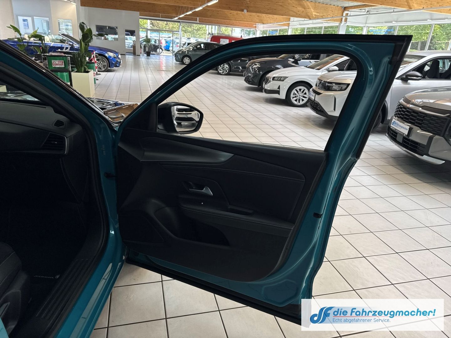 Fahrzeugabbildung Opel Mokka e GS Navi 54kWh Digitales Cockpit LED Ble