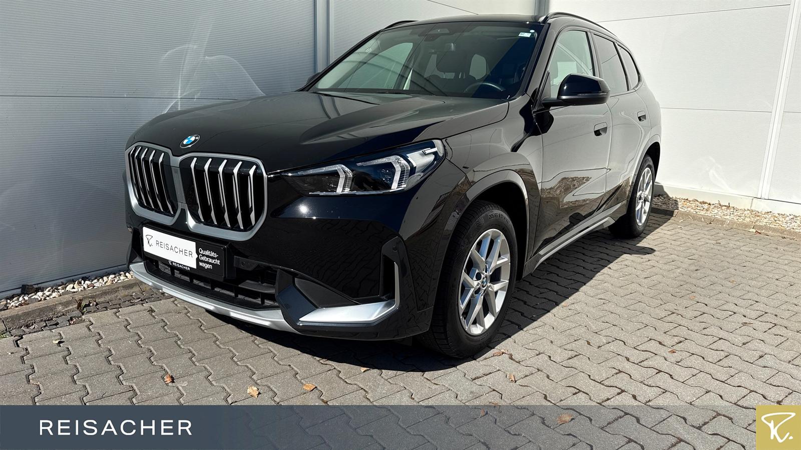 BMW X1 sDrive18i A X-Line,Pano,AHK,RFK,Aktivsitz