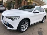 Alfa Romeo Stelvio 2.2 CV 210 Q4 LUSSO TETTO APR - Alfa Romeo Stelvio lusso mit Diesel-Antrieb