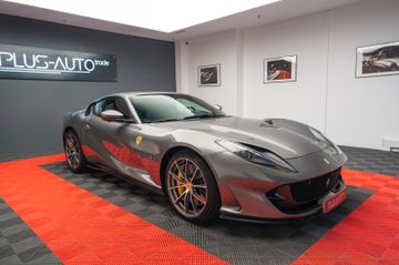 Ferrari 812 6.5 V12 Superfast DCT F1