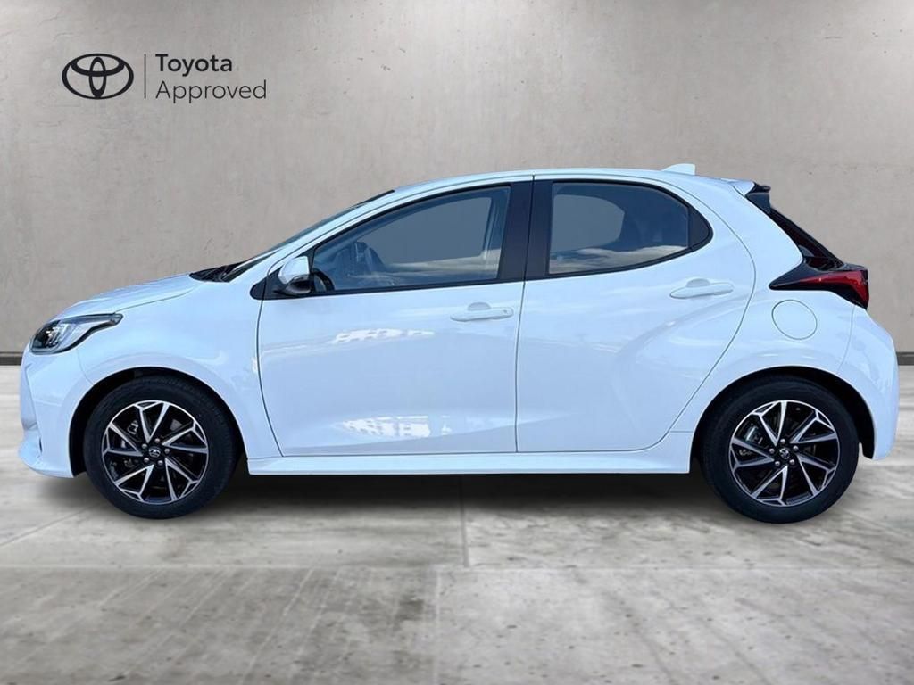 Toyota Yaris 1.5 hybrid Trend imagem 3