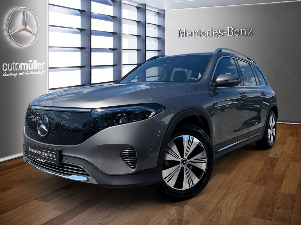 MERCEDES-BENZ EQB 300 4M BONUS+PROGRESSIVE+ALLRAD+LHZG+CARPLAY