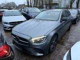 Mercedes-Benz E 300 de 4Matic T 9G-TRONIC AMG Line / Distr+ - Mercedes-Benz E 300 in Duisburg