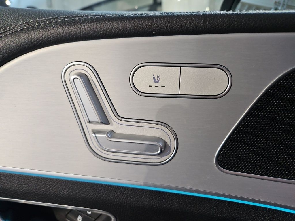 Fahrzeugabbildung Mercedes-Benz GLE 450 4M AHK Totwi. Pano LED Sport SHZ Navi