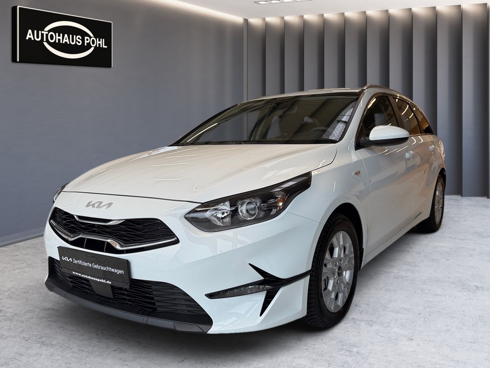 Fahrzeugabbildung Kia CEED_SW 1.5T 140 DCT7 VIS KOMF+ (NAV)