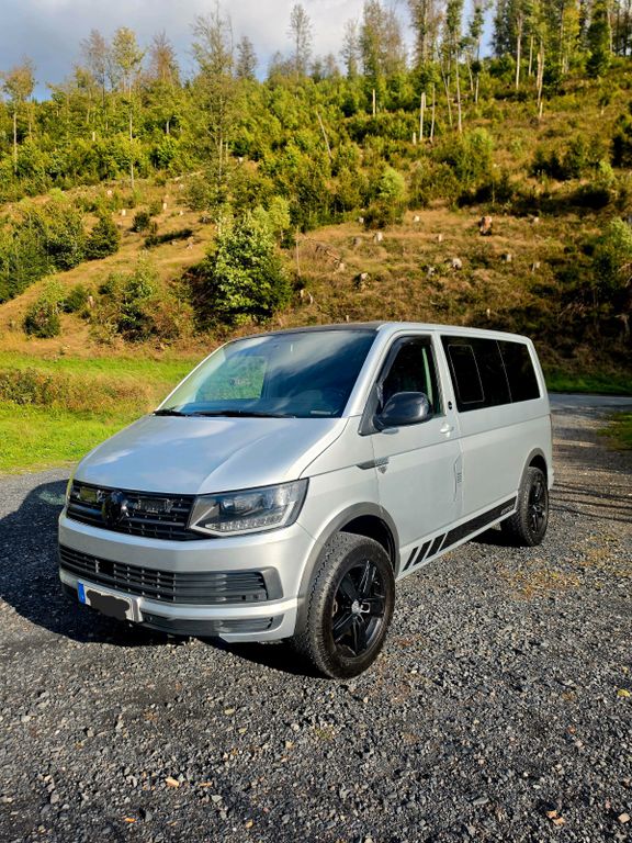 Image of Volkswagen T6 Caravelle