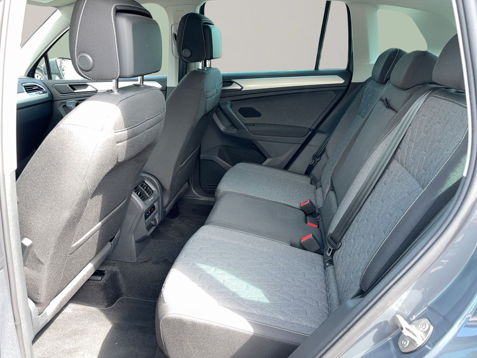 Tiguan MOVE 4Motion 2.0 TSI, ACC, Keyless, RearV