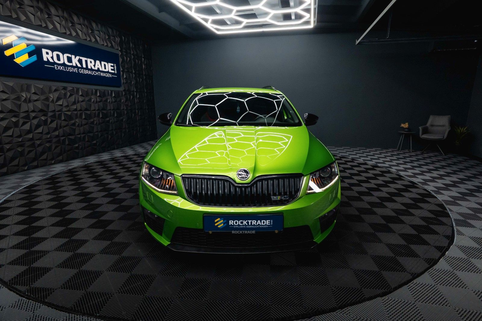 Fahrzeugabbildung SKODA Octavia Combi RS Performance *1.Hand*LED*CarPlay