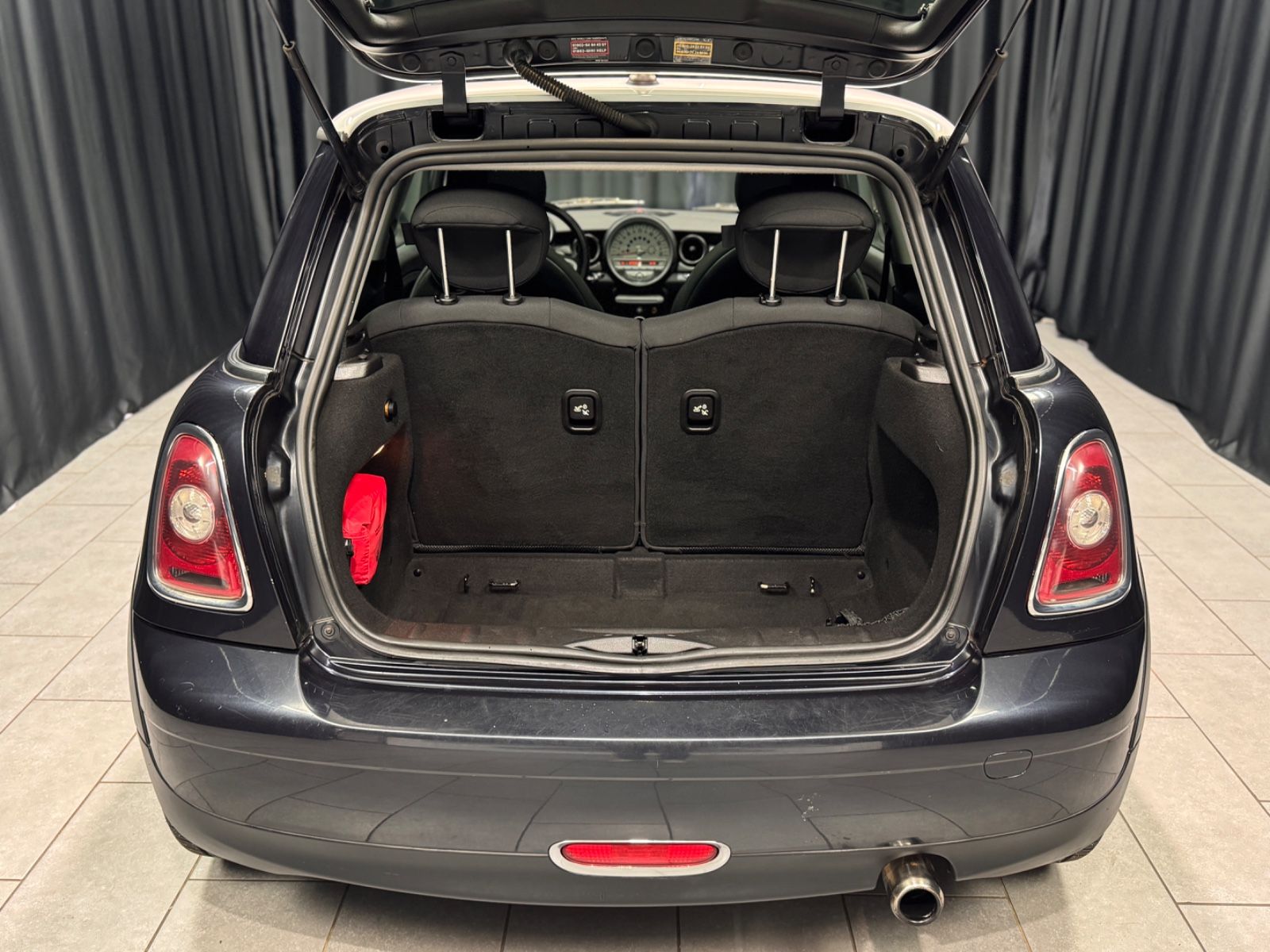 Fahrzeugabbildung MINI COOPER Mini Cooper|PANORAMA|XENON|AUTOMATIK|