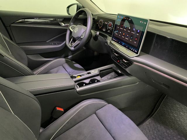 Passat Variant Business 1.5 eTSI DSG AHK+HUD