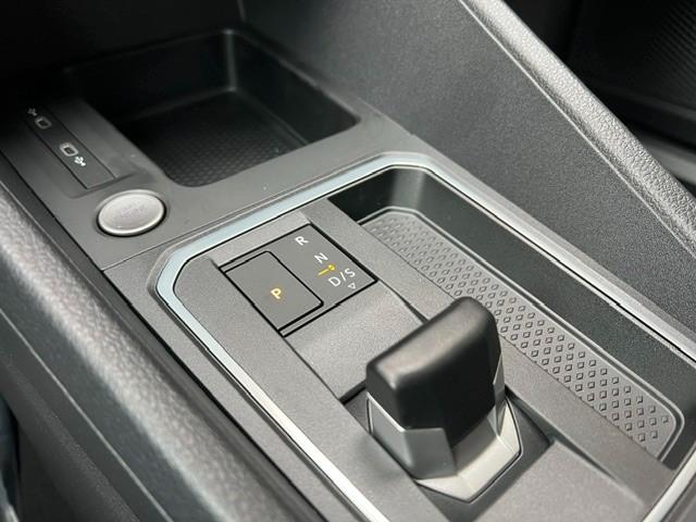 Volkswagen Caddy Maxi Style Rollstuhlrampe Kam digCo LED