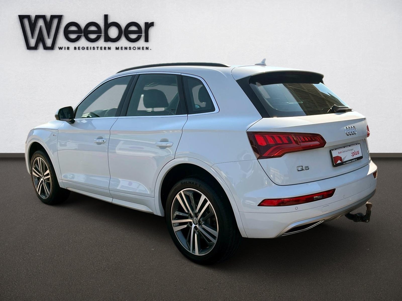 Audi Q5 quattro sport *AHK*PDC PLUS*NAVI*SHZ*20 LM*