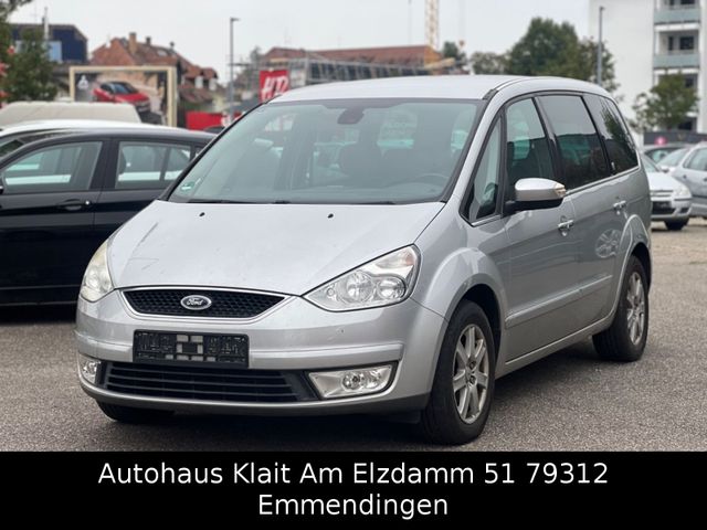 Fahrzeugabbildung Ford Galaxy Ghia 7 Sitze