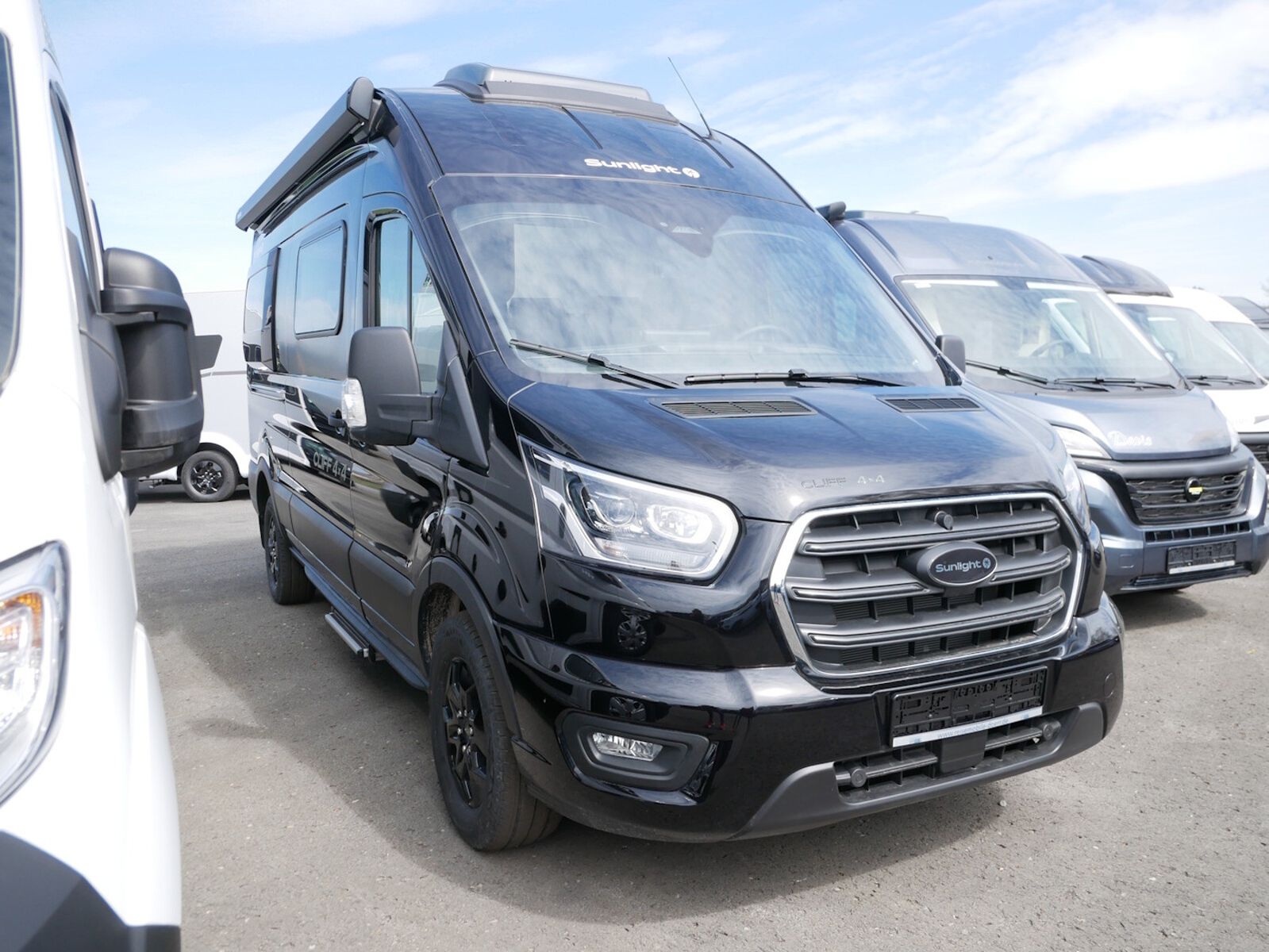 Fahrzeugabbildung Sunlight Cliff 4x4 590 Ford, 4x4, Markise