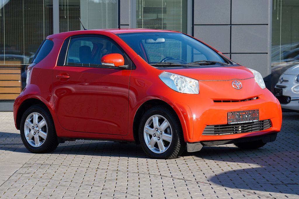 Toyota IQ