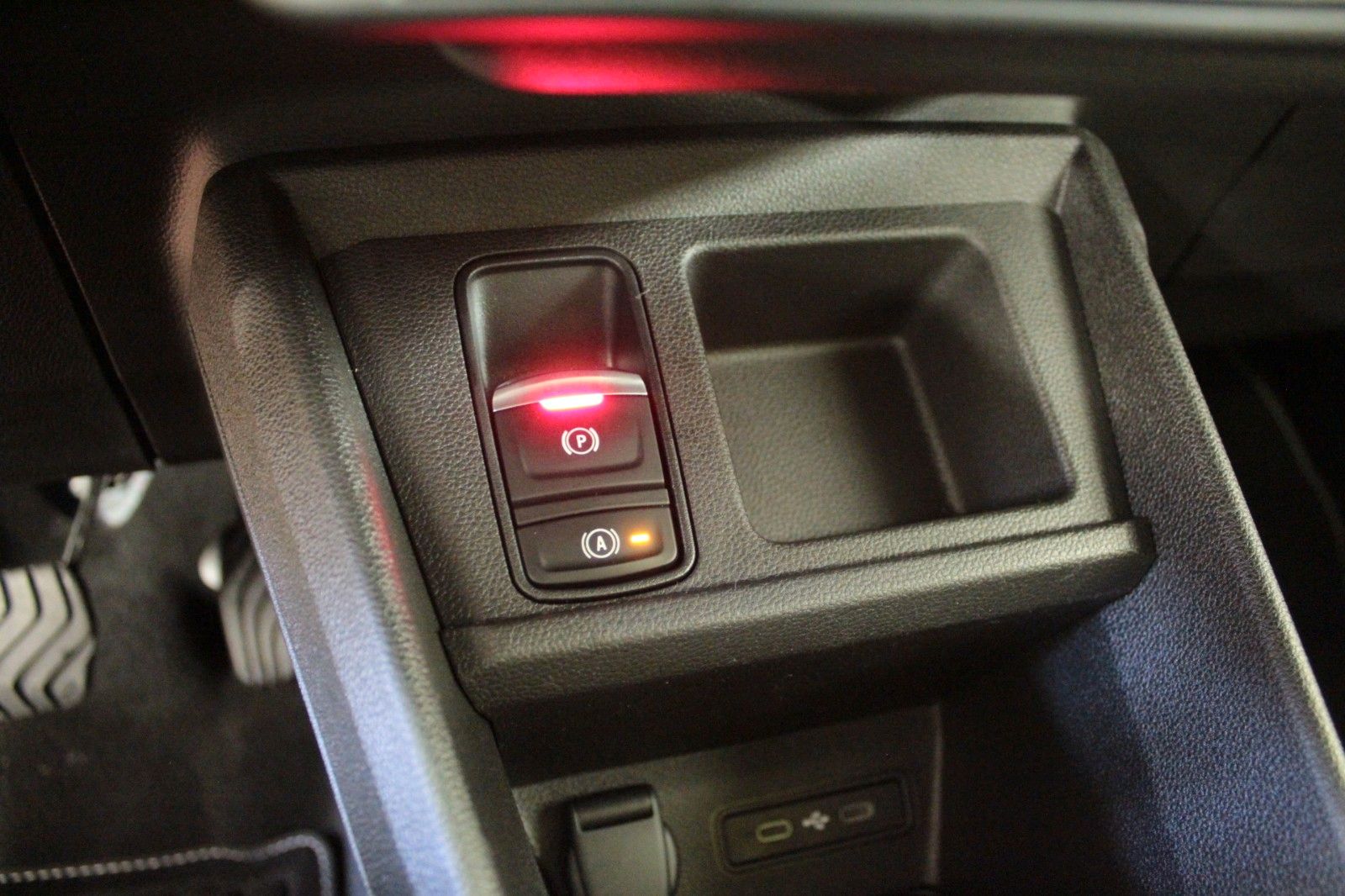 Fahrzeugabbildung Renault R 5 Iconic Five 150 Comfort Range